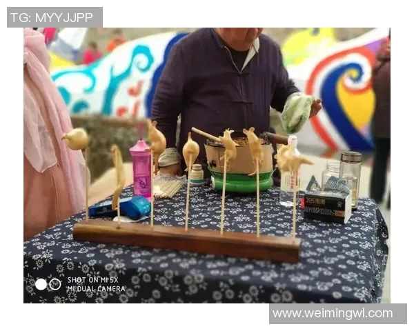 手艺人巧手捏制足球明星栩栩如生的艺术之旅 手艺人巧手捏制足球明星栩栩如生的艺术之旅